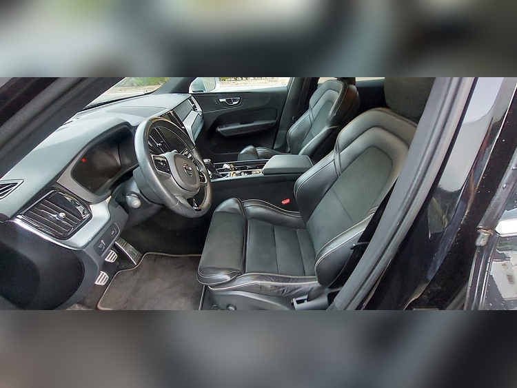Volvo Xc 60 150CV foto 12
